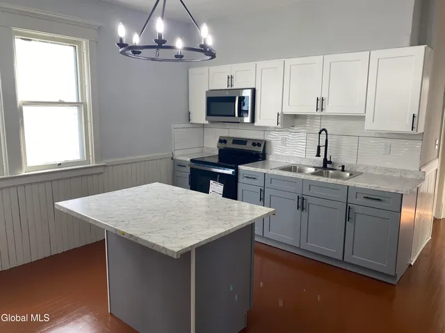 $249,900 | 36 Hibbard Street, Amsterdam, NY 12010