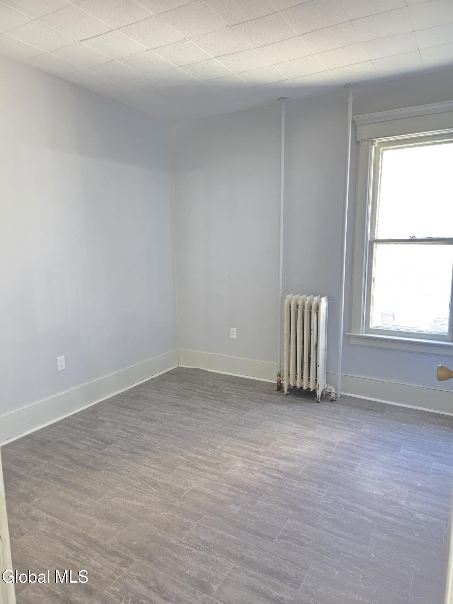 36 Hibbard Street Amsterdam, NY 12010 - Photo 10 of 27 Resized_IMG-20251109-WA0091