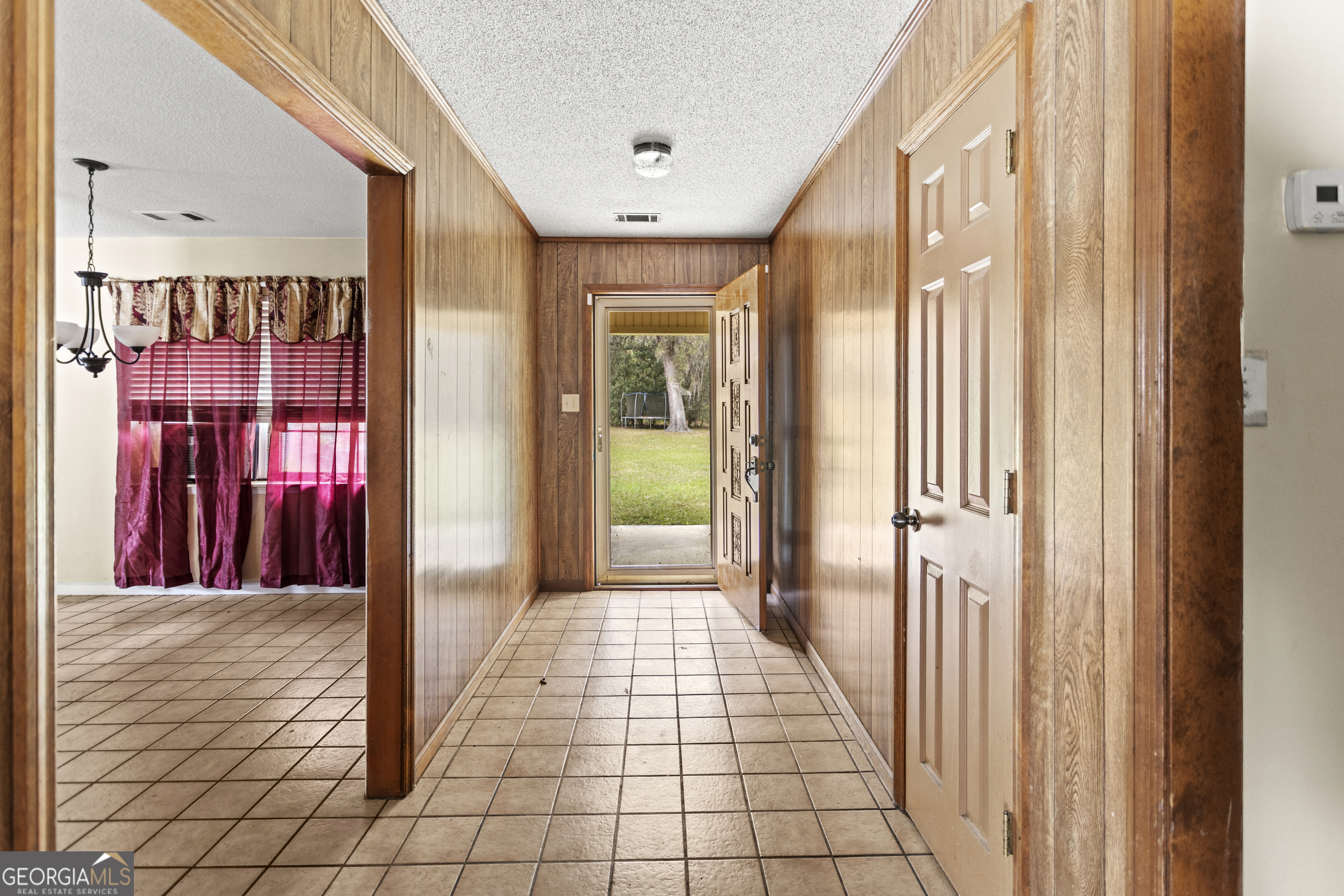 160 Hall Street Hinesville, GA 31313 - Photo 7 of 34 a view of a hallway