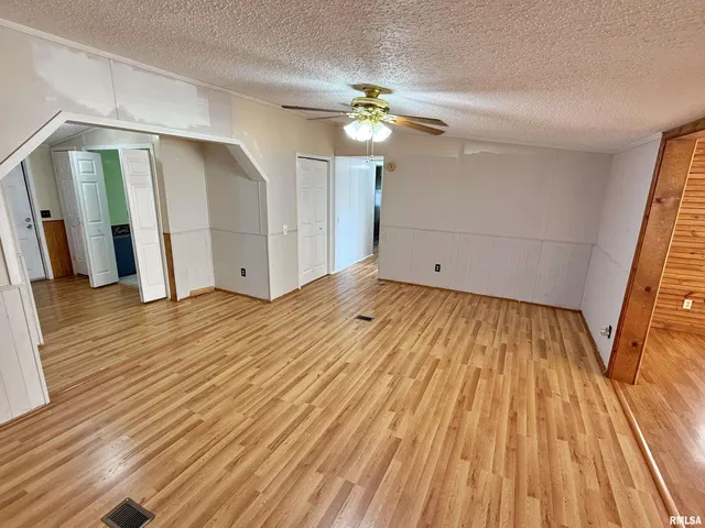 $169,900 | 2510 Strawberry Road, Metropolis, IL 62960