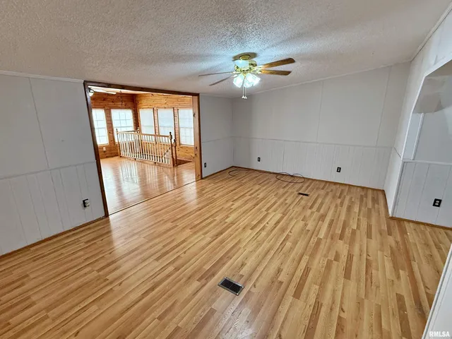 $169,900 | 2510 Strawberry Road, Metropolis, IL 62960