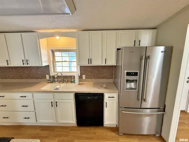 $169,900 | 2510 Strawberry Road, Metropolis, IL 62960