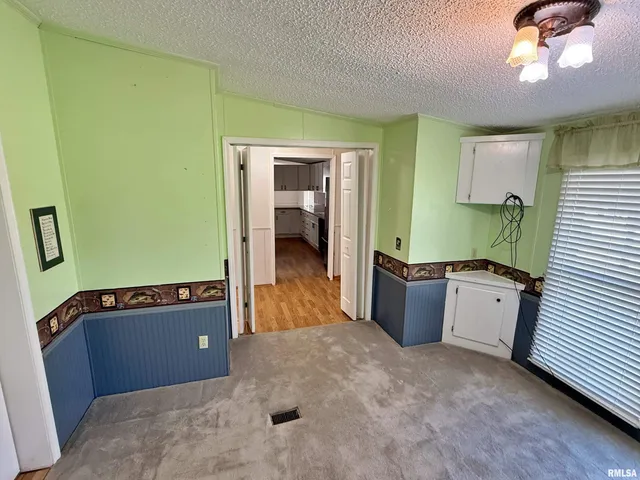 $169,900 | 2510 Strawberry Road, Metropolis, IL 62960