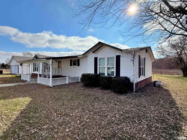 $169,900 | 2510 Strawberry Road, Metropolis, IL 62960