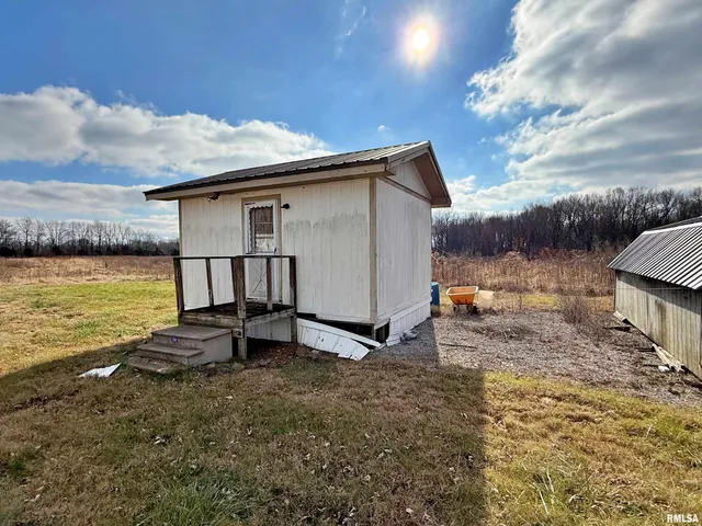 $169,900 | 2510 Strawberry Road, Metropolis, IL 62960