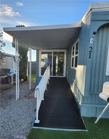 a view of an entryway