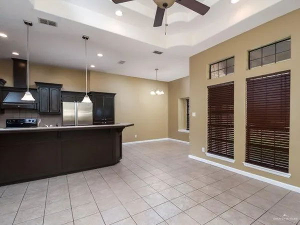 $2,000 | 3200 Santa Laura, Mission, TX 78572