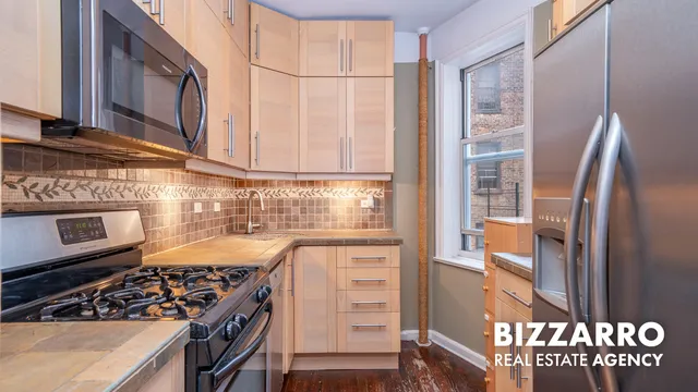 $560,000 | 680 West 204th Street, Unit 4C | Inwood