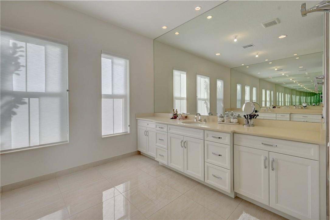 1000 Hookline Circle Loxahatchee, FL 33470 - Photo 35 of 98 Photo 35