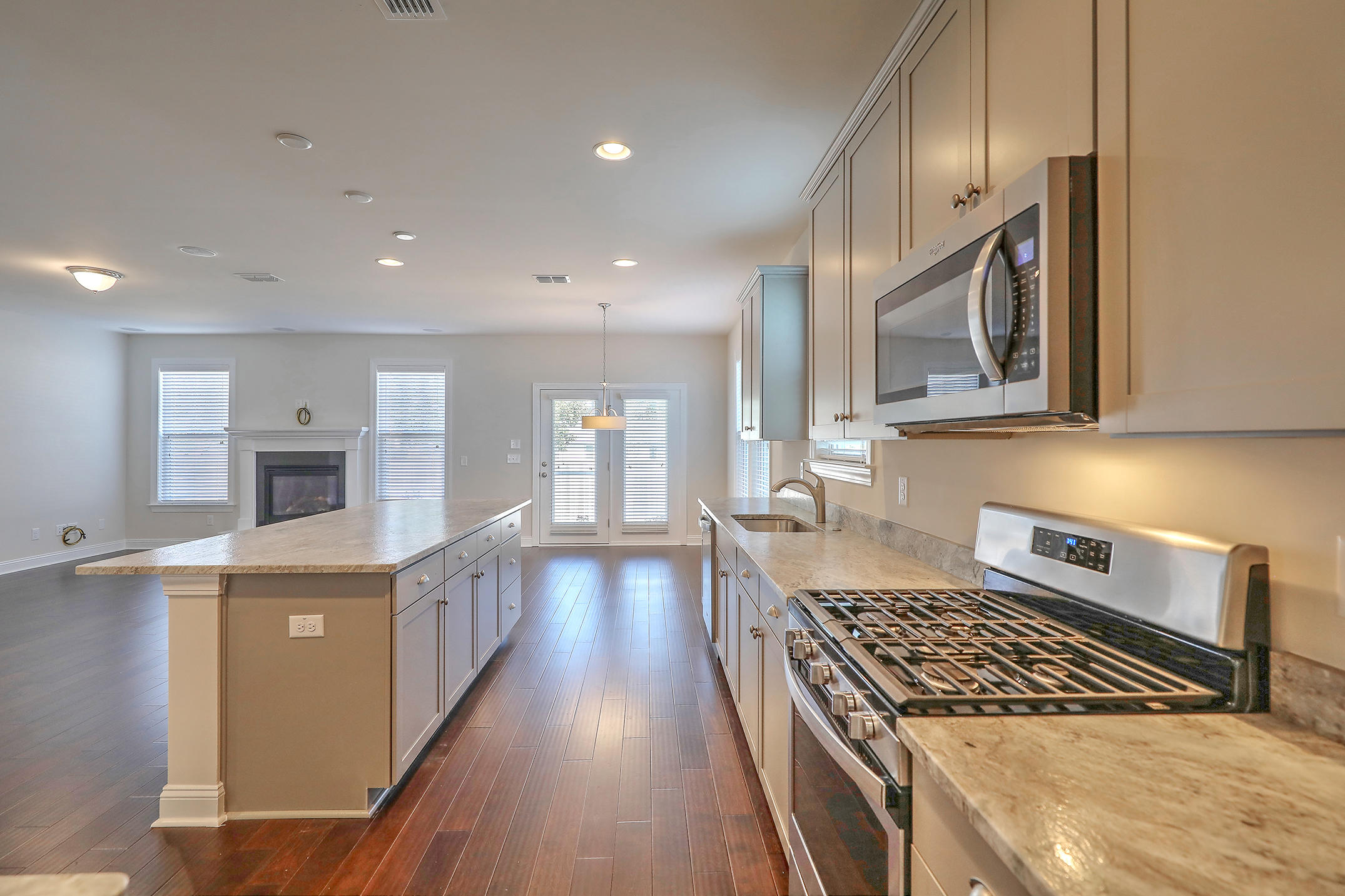 1281 Gannett Road Mount Pleasant, SC 29464 - Photo 12 of 43 1R3A0352_3_4