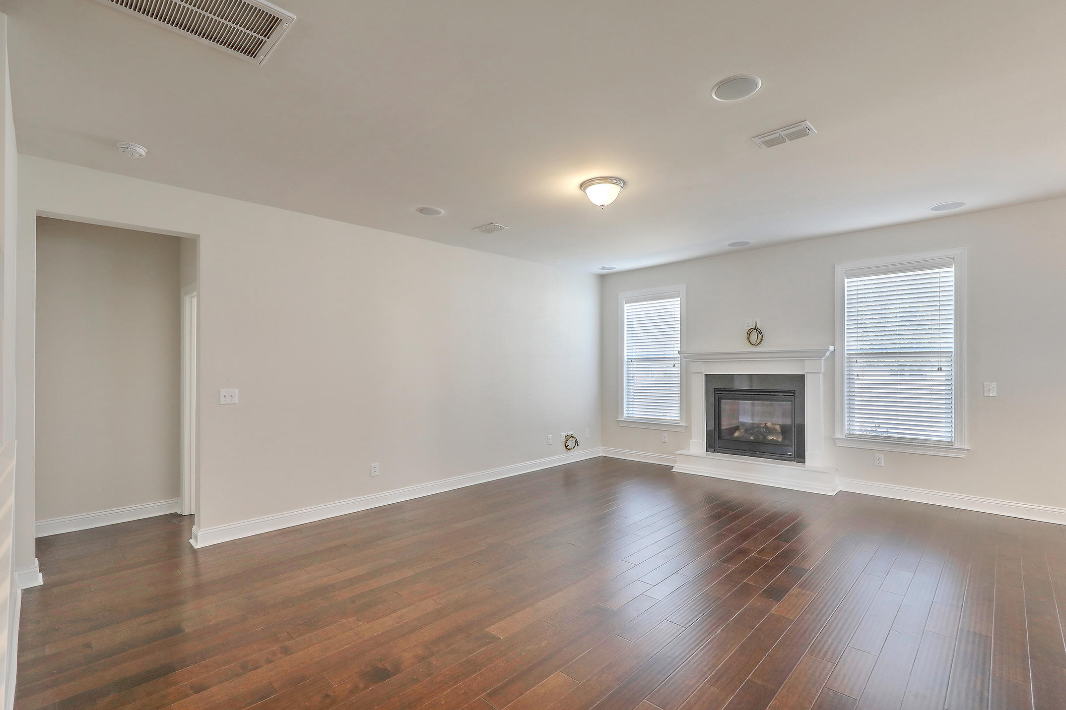 1281 Gannett Road Mount Pleasant, SC 29464 - Photo 4 of 43 1R3A0316_7_8