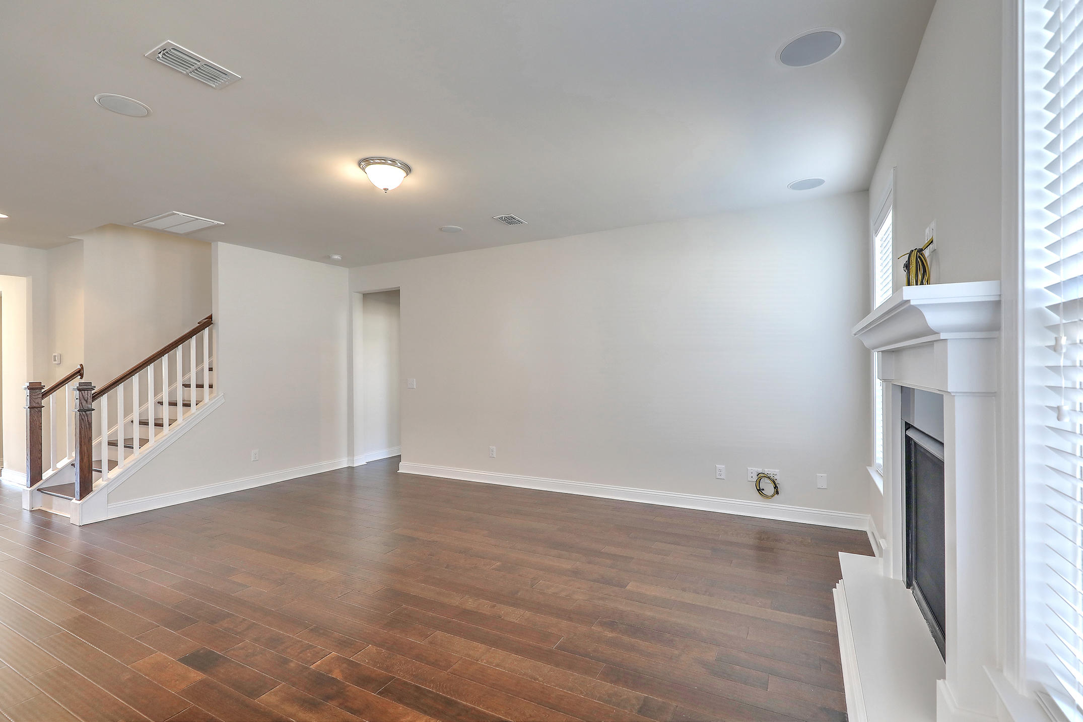 1281 Gannett Road Mount Pleasant, SC 29464 - Photo 5 of 43 1R3A0319_20_21