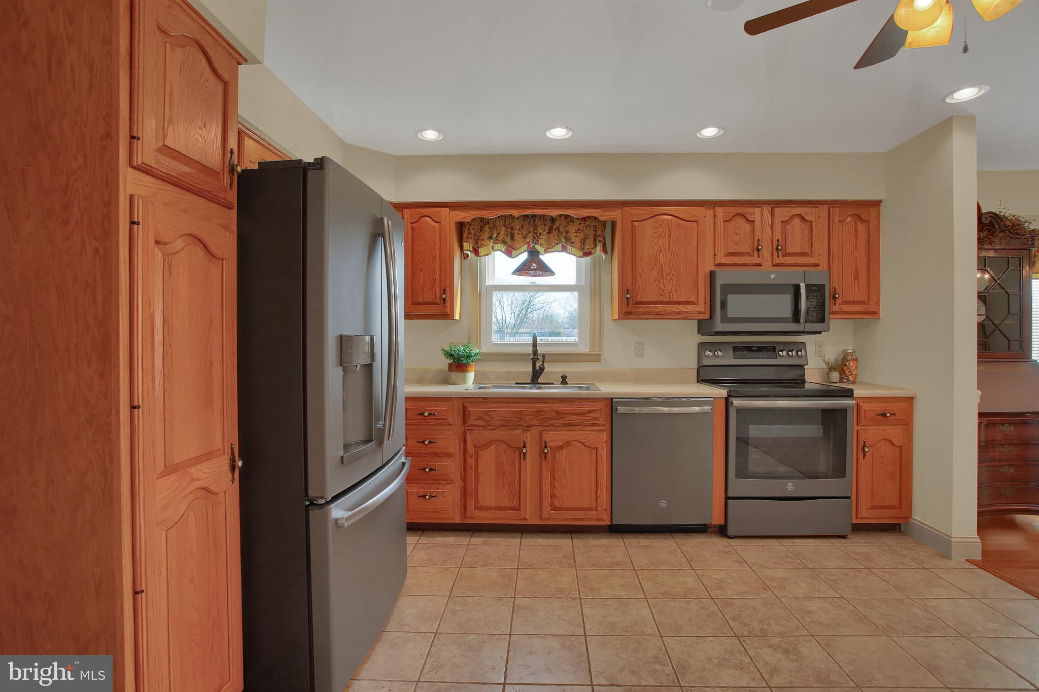 1962 Randall Road Enola, PA 17025 - Photo 13 of 44 Gallery Image 13