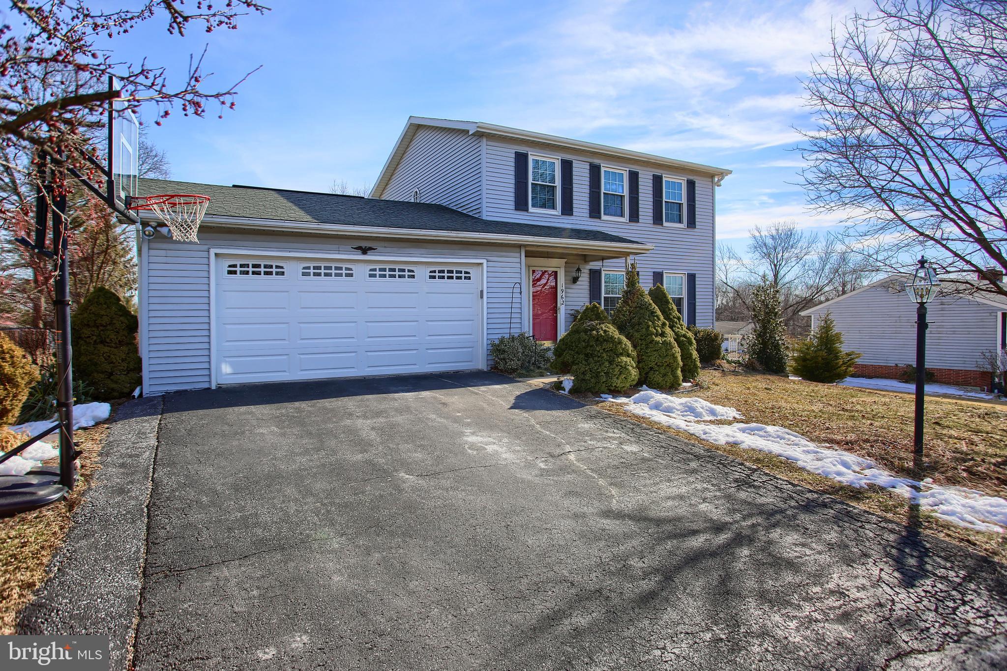 1962 Randall Road Enola, PA 17025 - Photo 4 of 44 Gallery Image 4