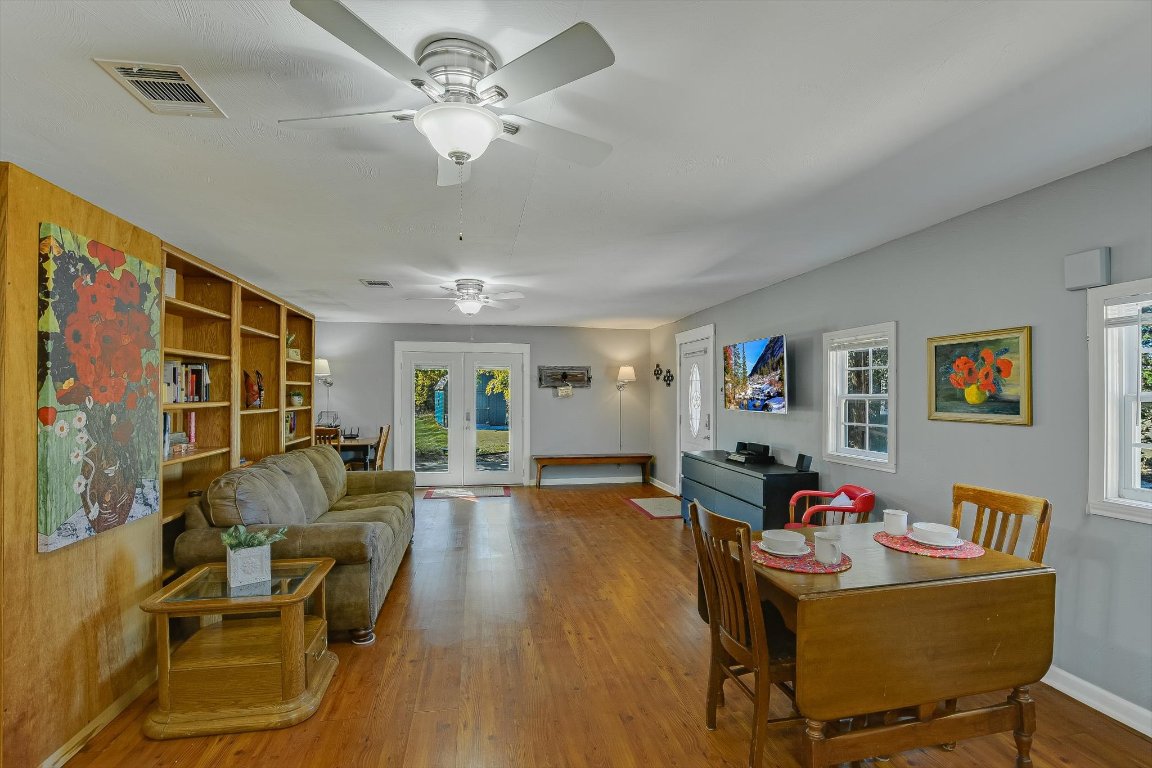 1001 Indian Springs Road Georgetown, TX 78633 - Photo 10 of 30 a living room with furniture and a flat screen tv