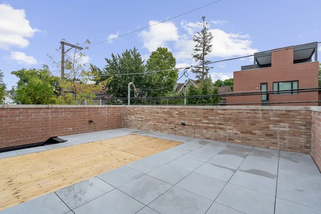 $2,995,000 | 3505 North Greenview Avenue, Chicago, IL 60657