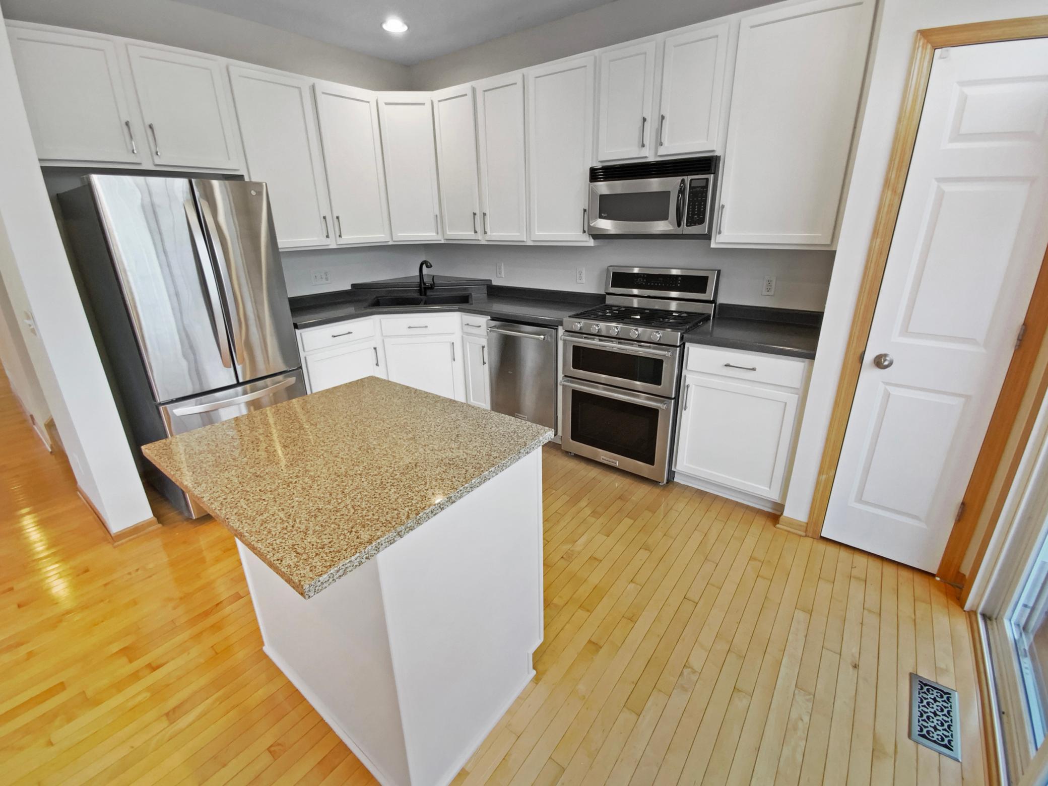 15579 June Grass Lane Eden Prairie, MN 55347 - Photo 2 of 17