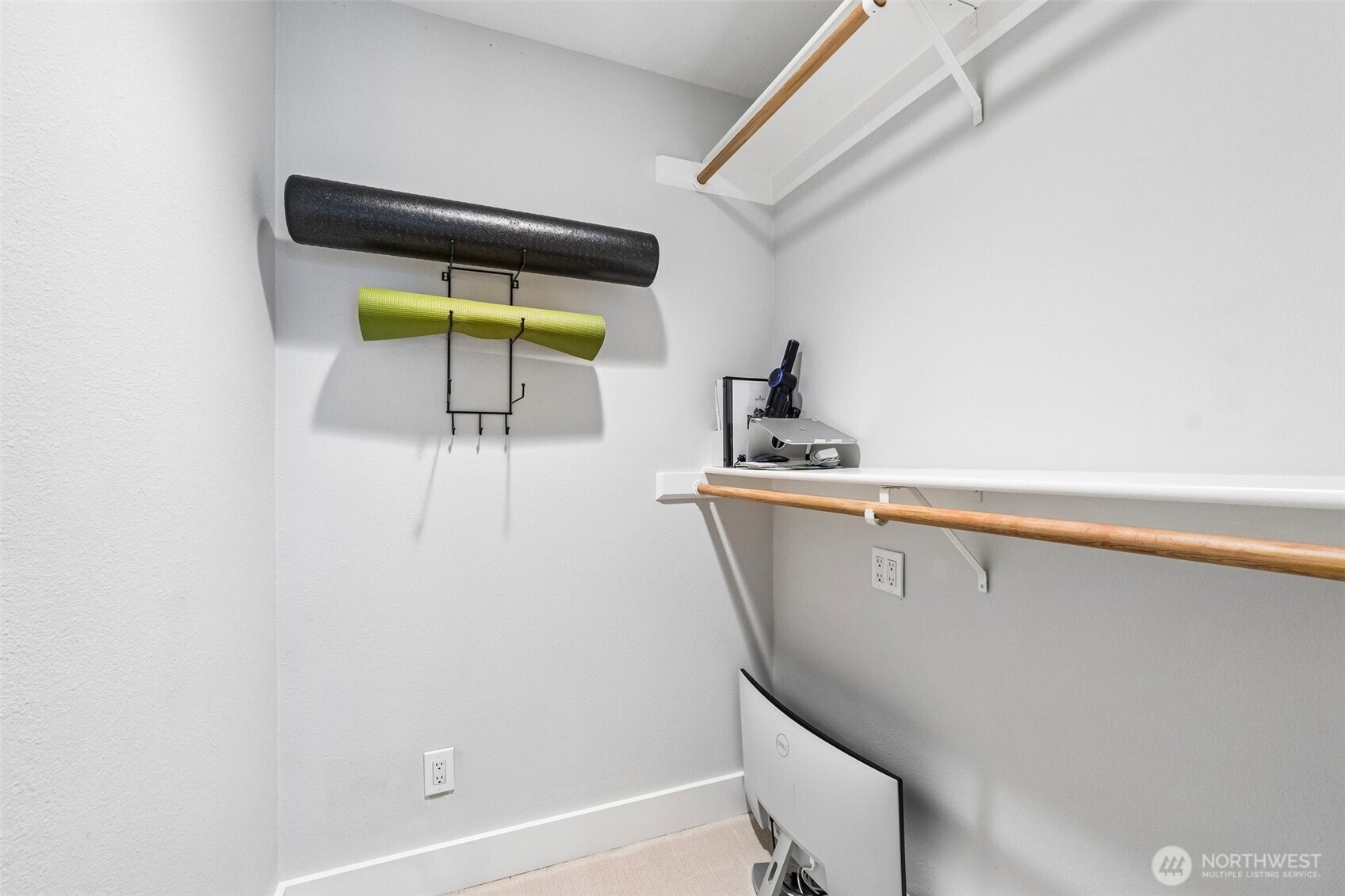917 18th Avenue, Unit A Seattle, WA 98122 - Photo 20 of 33