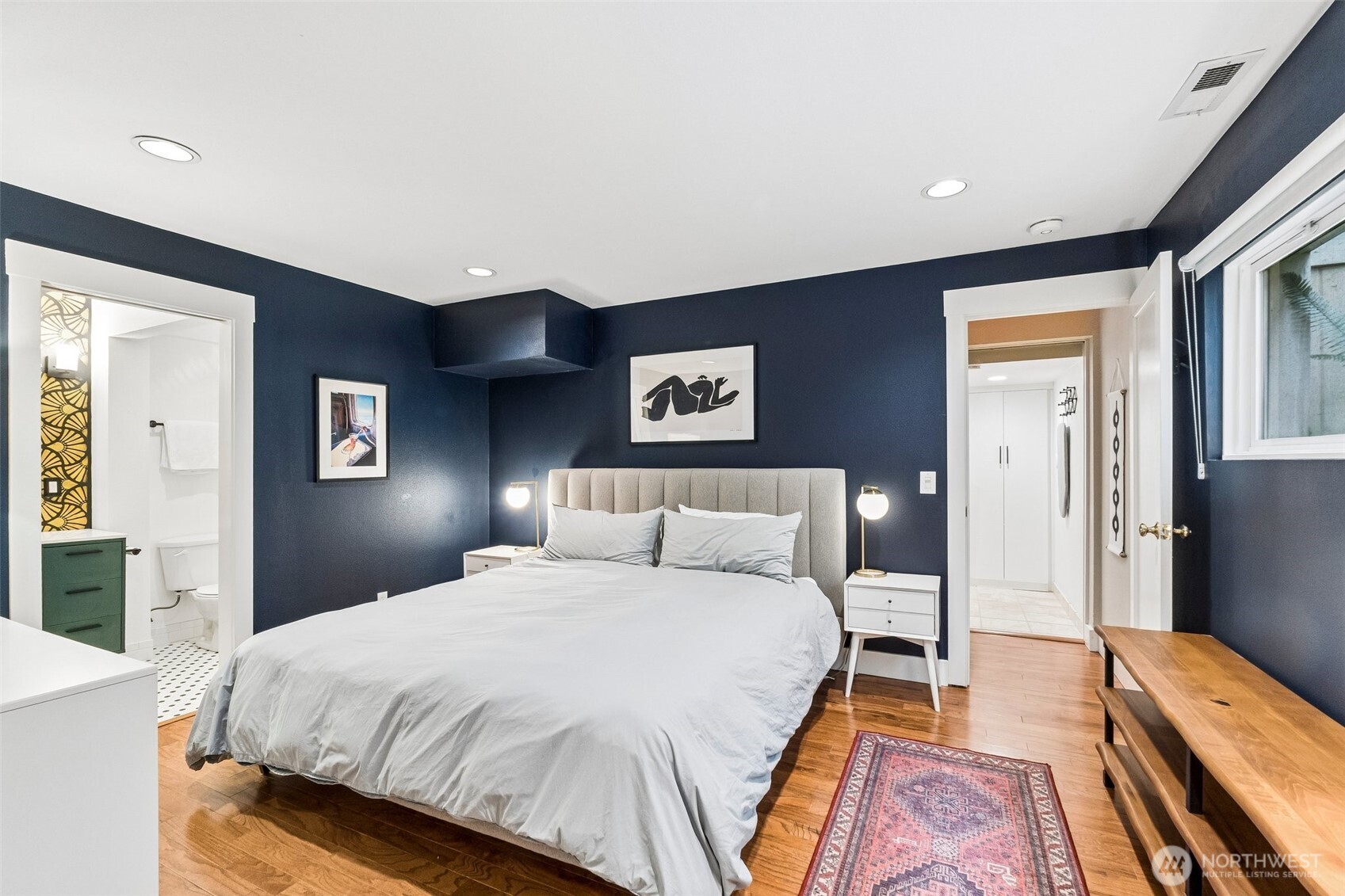 917 18th Avenue, Unit A Seattle, WA 98122 - Photo 22 of 33