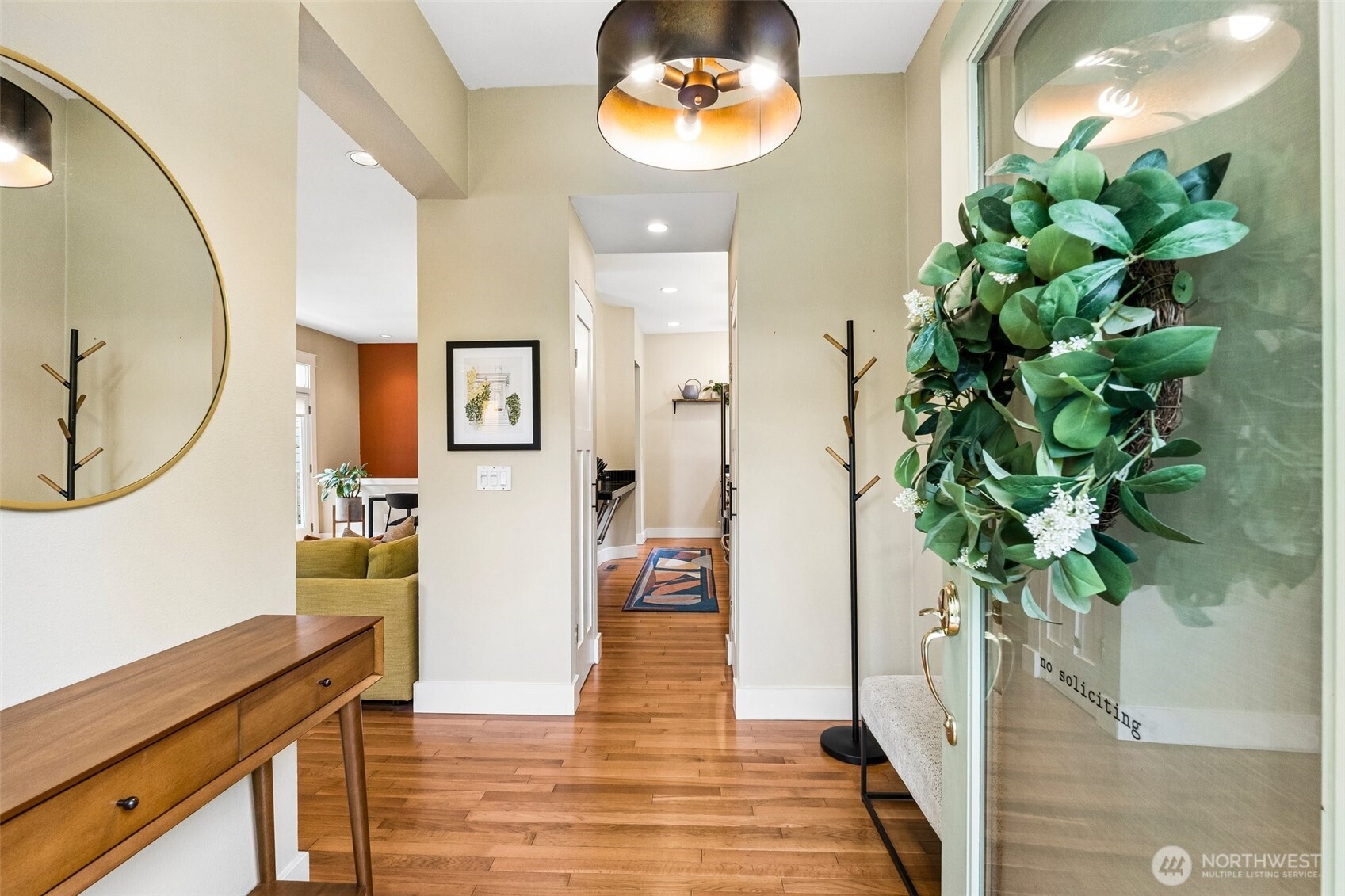 917 18th Avenue, Unit A Seattle, WA 98122 - Photo 6 of 33