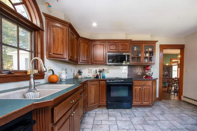 $299,000 | 41 Stone Road, Ryegate, VT 05069