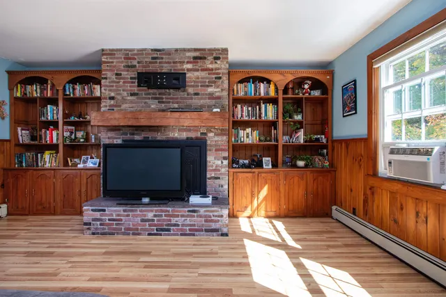 $299,000 | 41 Stone Road, Ryegate, VT 05069