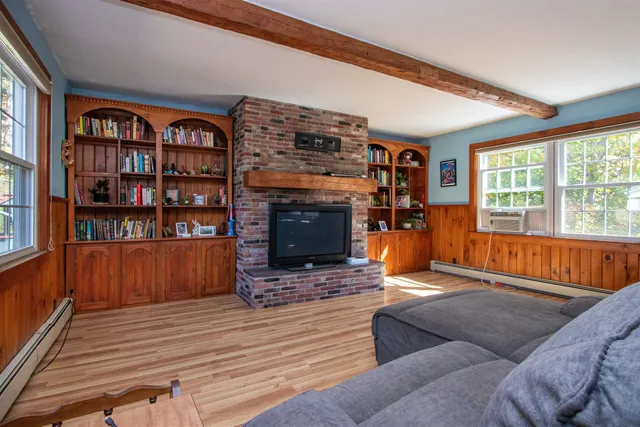 $299,000 | 41 Stone Road, Ryegate, VT 05069