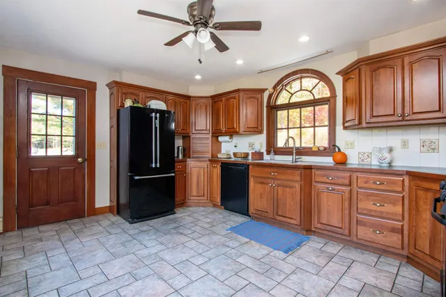 $299,000 | 41 Stone Road, Ryegate, VT 05069