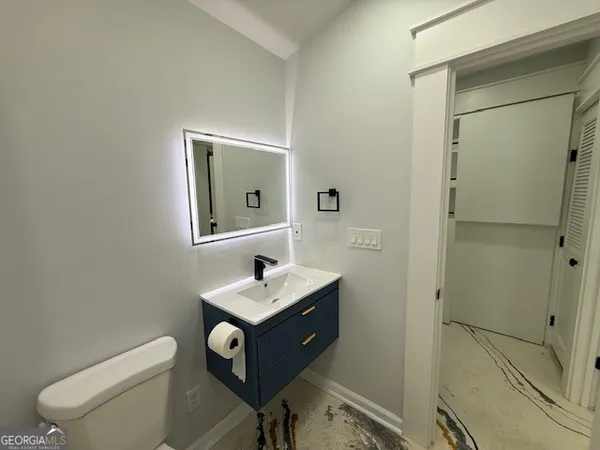 $2,300 | 2526 Center Street Northwest, Atlanta, GA 30318
