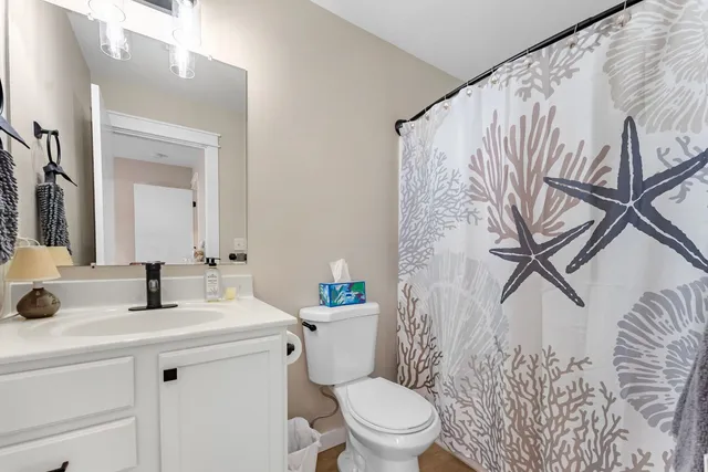 $190,000 | 722 Prairie Meadow Drive, Blue Grass, IA 52726