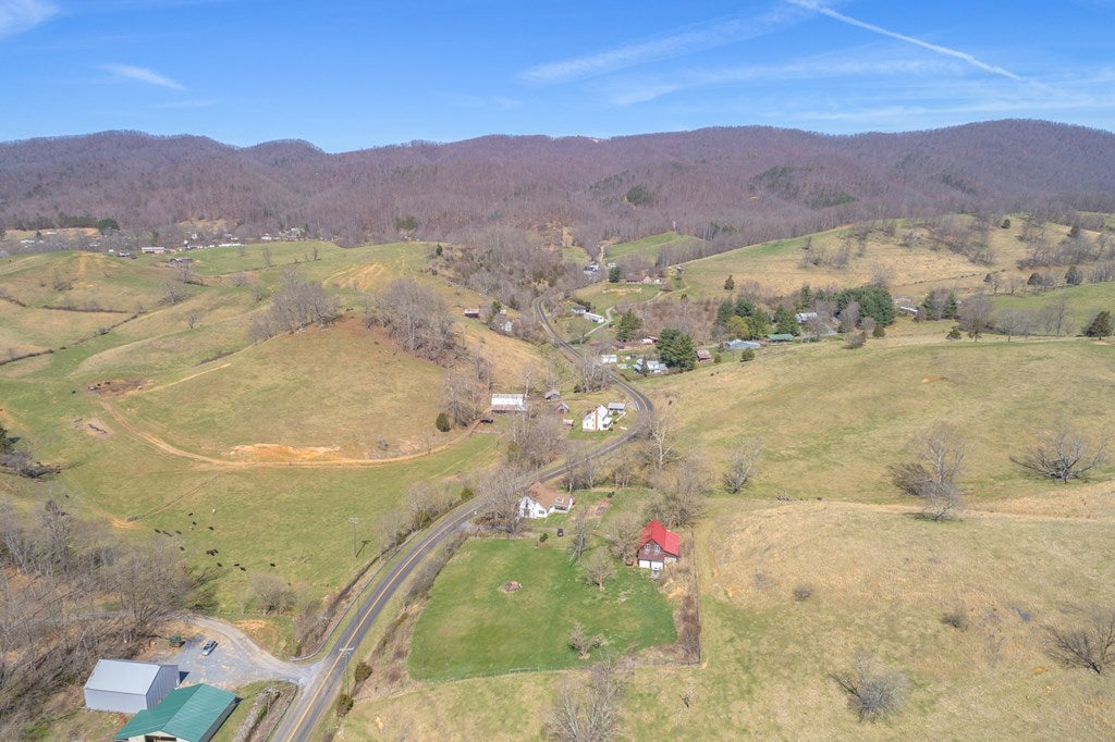 379 Spring Branch Road Marion, VA 24354 - Photo 46 of 46 Gallery Image 46