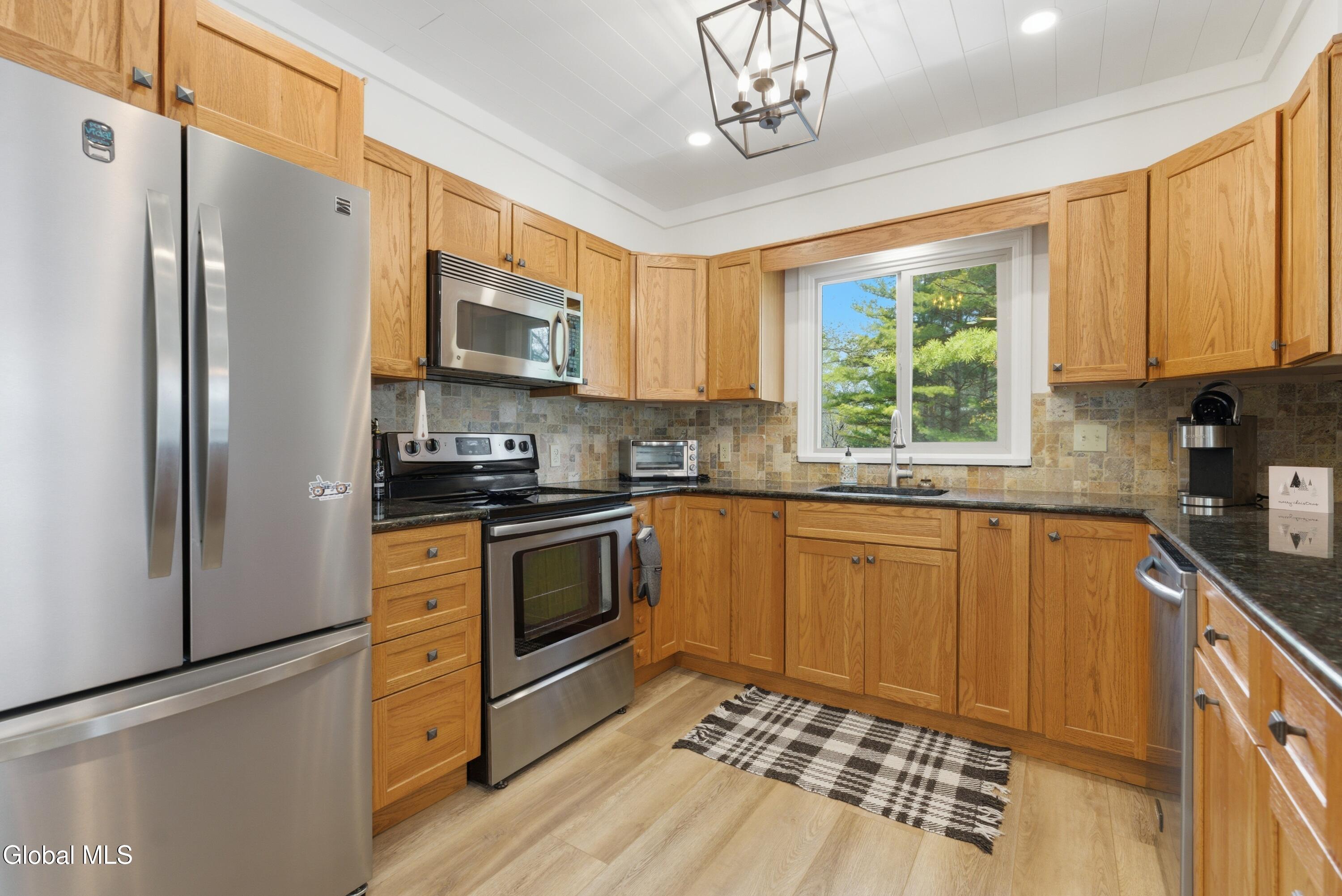 351 Edgecomb Pond Road Bolton, NY 12814 - Photo 11 of 35 DOD02444