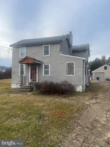 $200,000 | 1675 South Old Baltimore Pike, Newark, DE 19702