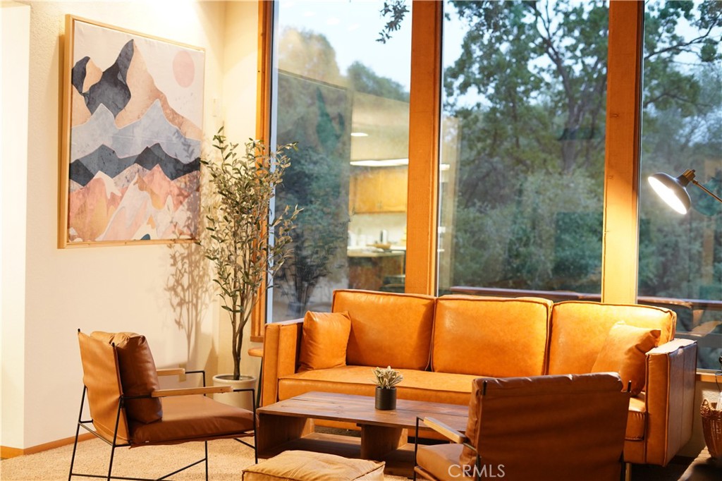 40659 Indian Springs Road Oakhurst, CA 93644 - Photo 3 of 28