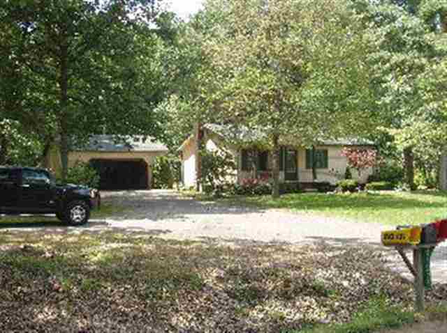 11275 Exeter Road Carleton, MI 48117 - Photo 2 of 12 671540-1.JPG