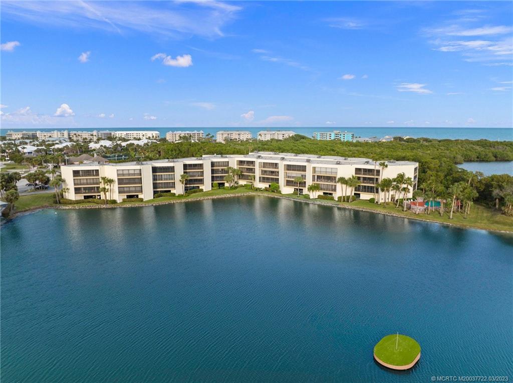 221 Northeast Plantation Road, Unit 307 Stuart, FL 34996 - Photo 4 of 44 Gallery Image 4