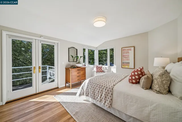 $2,495,000 | 11 El Caminito, Orinda, CA 94563