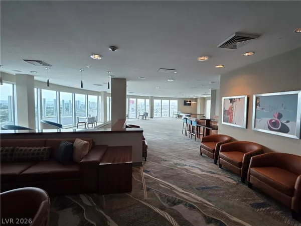 $1,900 | 200 Hoover Avenue, Unit 1910, Las Vegas, NV 89101