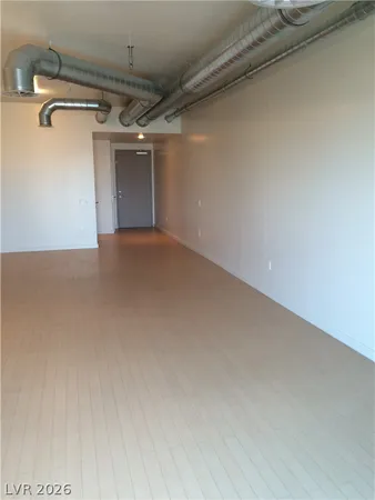 $1,900 | 200 Hoover Avenue, Unit 1910, Las Vegas, NV 89101