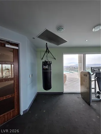 $1,900 | 200 Hoover Avenue, Unit 1910, Las Vegas, NV 89101