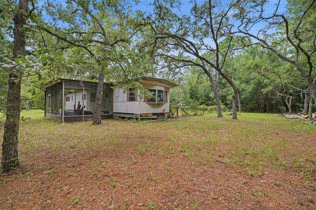 1821 North Shirey Point Inverness, FL 34453 - Photo 3 of 20