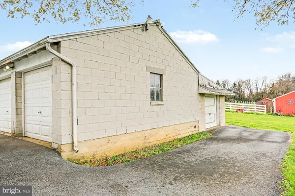 $209,900 | 489 Bachmanville Road, Hershey, PA 17033