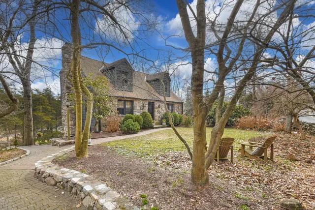 $6,000 | 24 Cartbridge Road, Weston, CT 06883