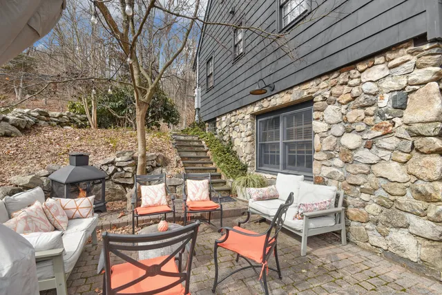 $6,000 | 24 Cartbridge Road, Weston, CT 06883