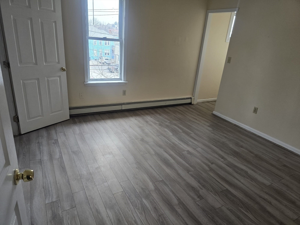 26 Loring Street, Unit 3 Worcester, MA 01606 - Photo 13 of 21