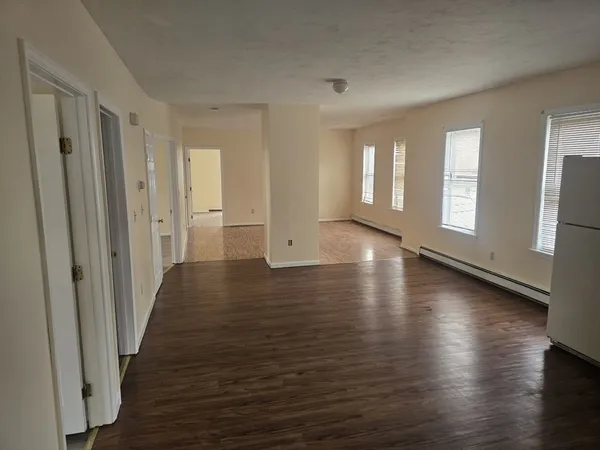 $2,200 | 26 Loring Street, Unit 3, Worcester, MA 01606
