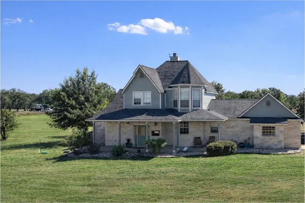 $695,000 | 913 County Road 220, Florence, TX 76527