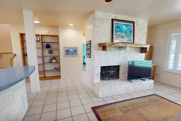 $695,000 | 913 County Road 220, Florence, TX 76527