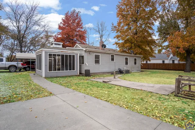 $130,000 | 306 Northeast Lyman Road, Topeka, KS 66608