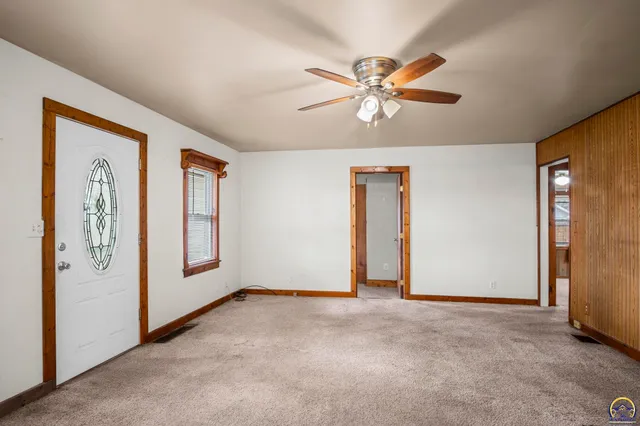 $130,000 | 306 Northeast Lyman Road, Topeka, KS 66608